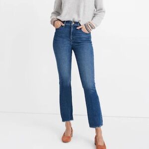 Madewell Petite Cali Demi-Boot Jeans in Preston  Wash, P26